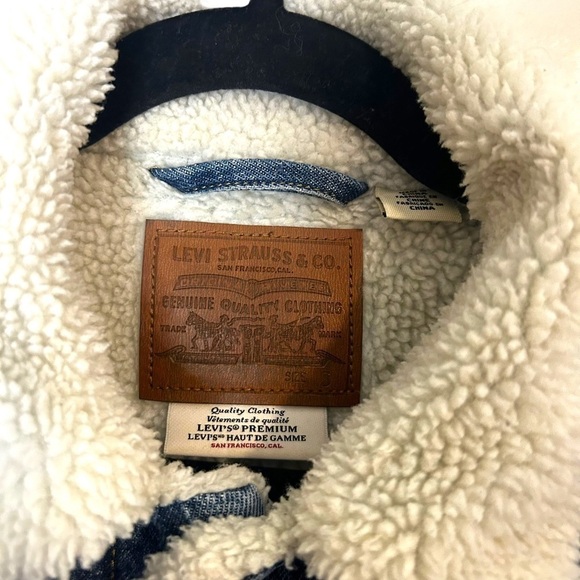 Levi's New Heritage Sherpa Jacket in Hot Head - Picture 10 of 16